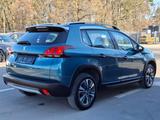 Peugeot 2008 Allure.Panorama.T-Leder.Kamera.SZH - Peugeot 2008 Gebrauchtwagen in Berlin