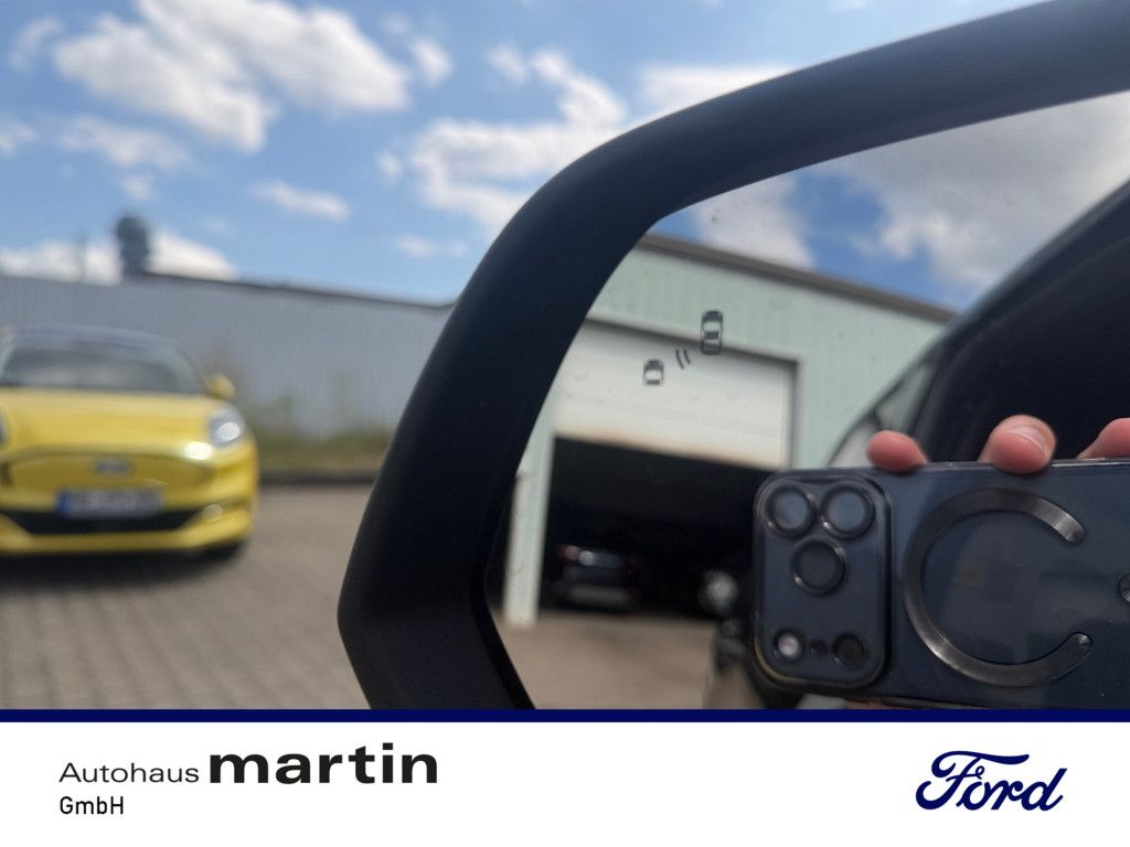 Fahrzeugabbildung Ford Capri Premium Extended Range HUD B&O MATRIX-LED
