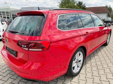 Volkswagen Passat Variant - 4