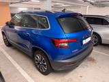 Skoda Karoq 2.0 TDI SCR DRIVE 125 TÜV09/27 Öl/Insp NEU - Skoda Karoq: Von Privat