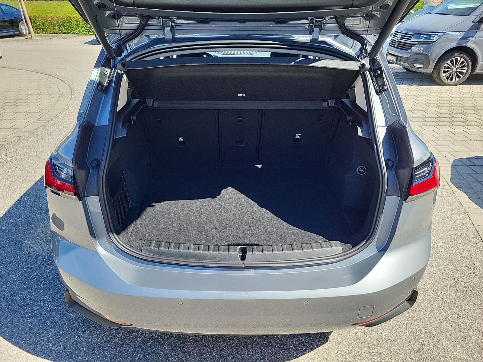 BMW 220 Active Tourer - Bild 10