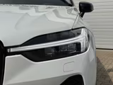 Volvo XC60 B5 Ultra Black Edition AWD Facelift HUD Pan - Volvo mit Benzin-Antrieb