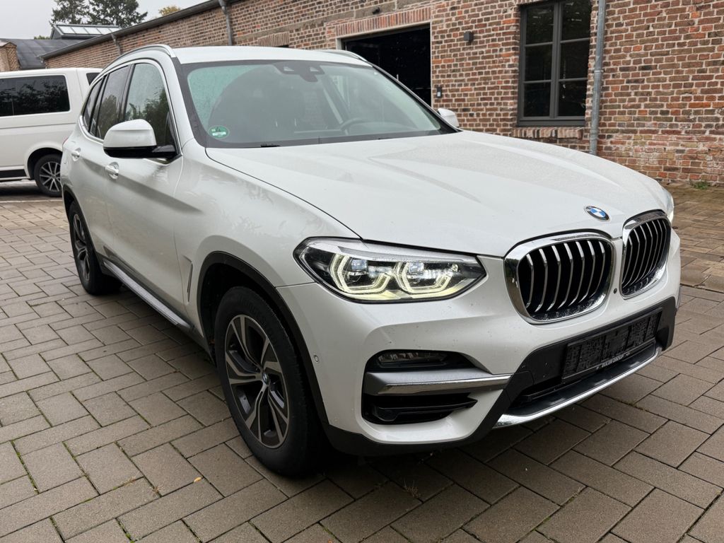 Image of BMW X3