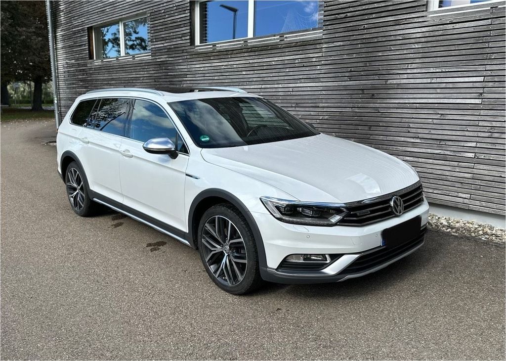 Image of Volkswagen Passat Alltrack
