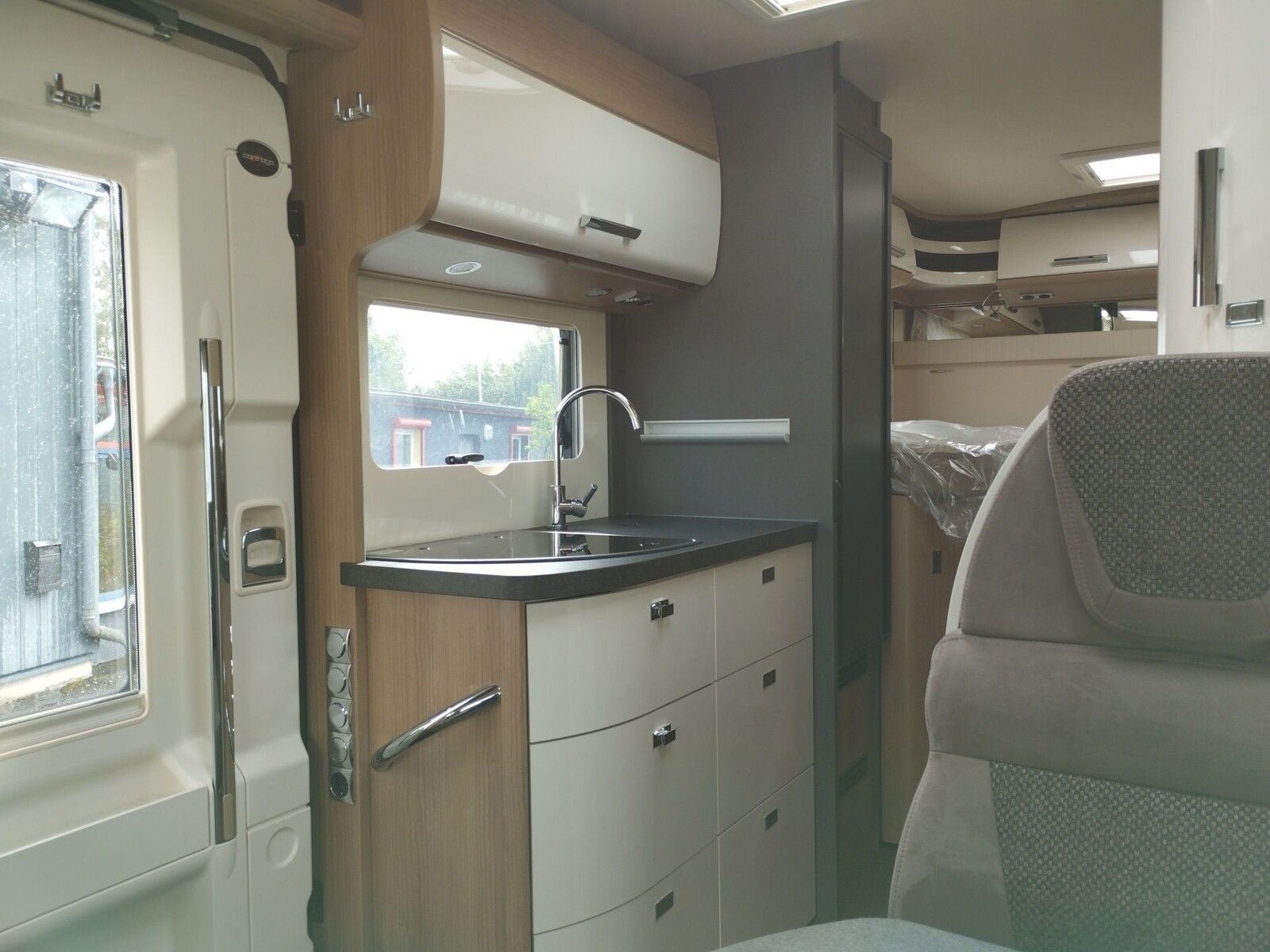Fahrzeugabbildung Carthago C1-tourer I 143 KB LE comfort Mercedes