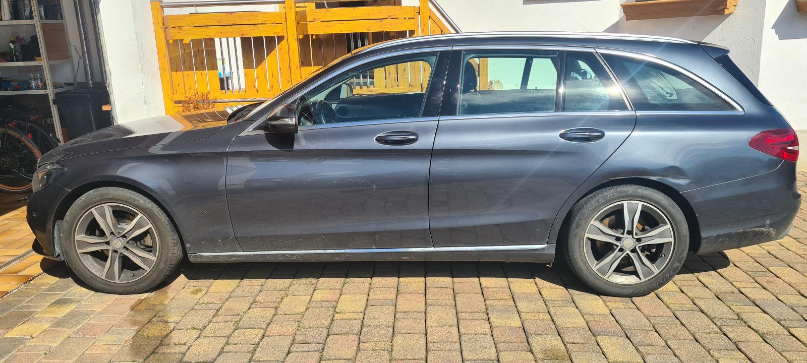 Mercedes-Benz C220 2015 — rear view