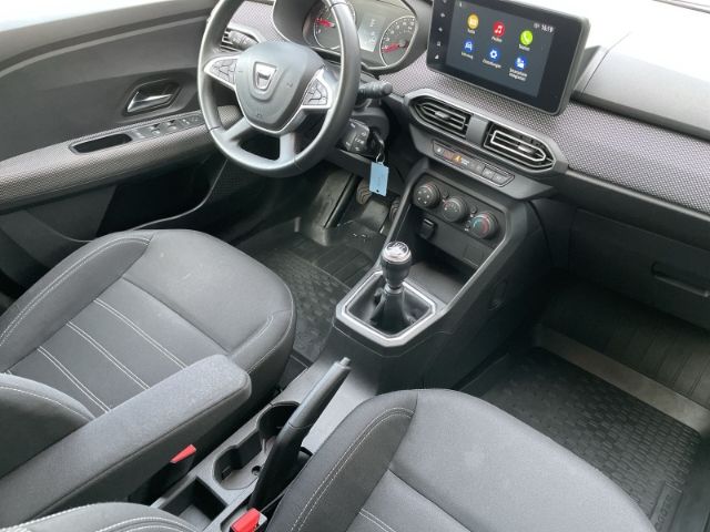 Fahrzeugabbildung Dacia Jogger 1.0 TCe 110 Comfort Klimaanlage, Einparkh