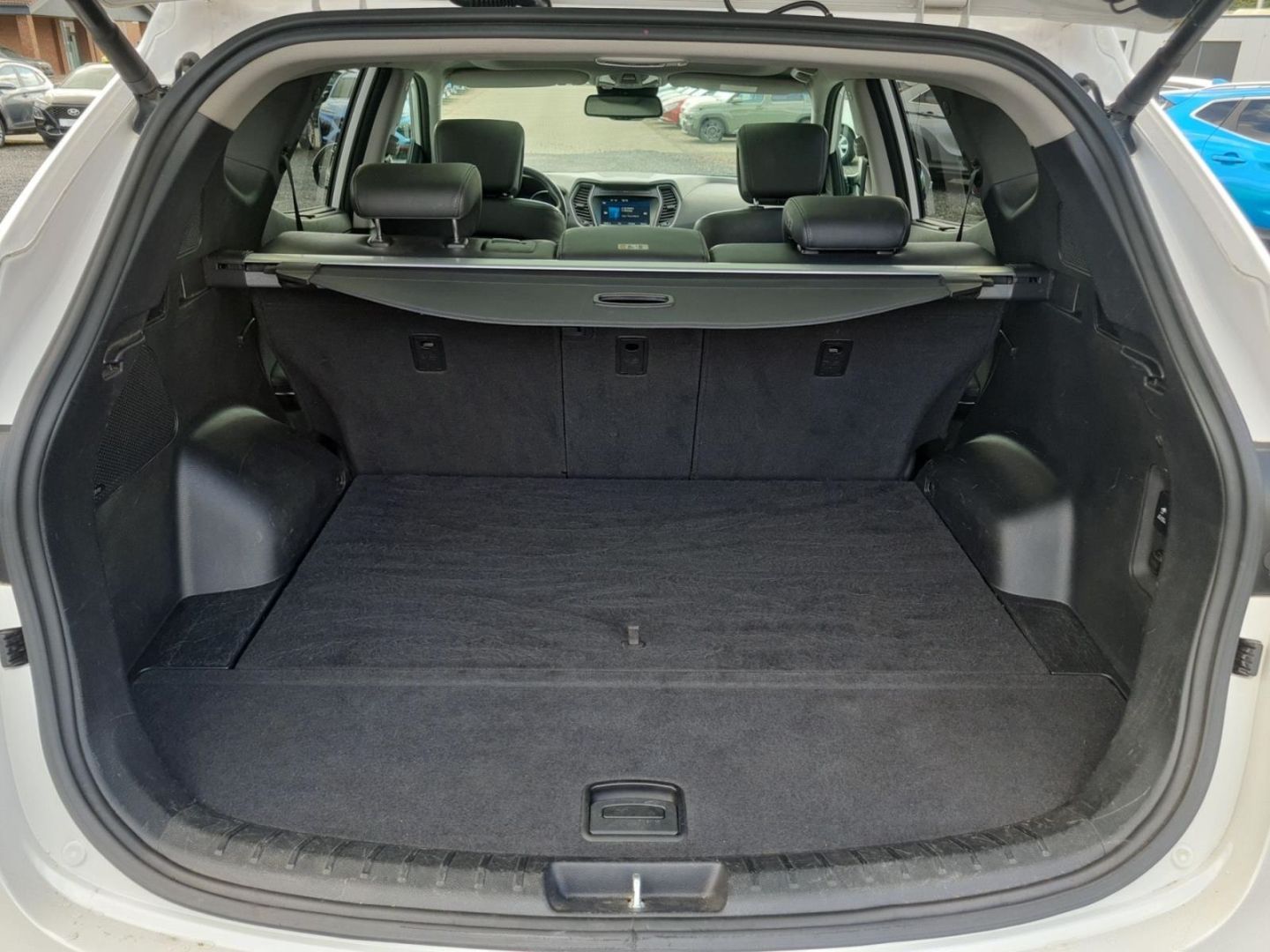 Fahrzeugabbildung Hyundai SANTA FE 2.2 CRDi 4WD AT Premium