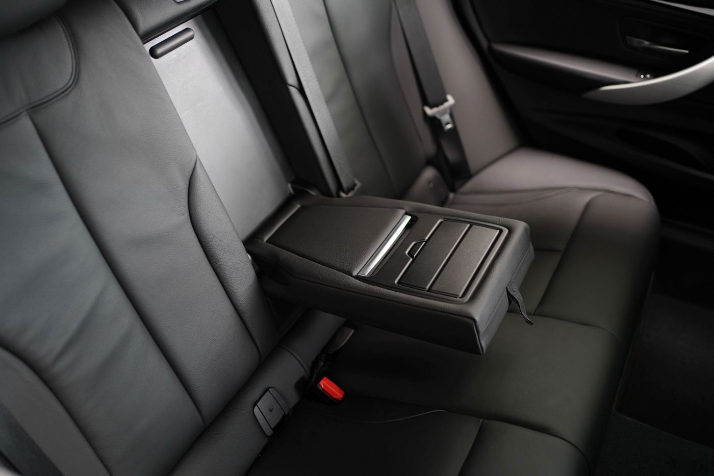 Fahrzeugabbildung BMW 320d xDrive Gran Turismo M-Sport +LED+HeadUp+AHK