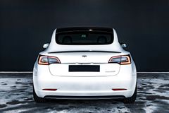 TESLA Model 3 Performance AWD Facelift KW V3 Fahrwerk