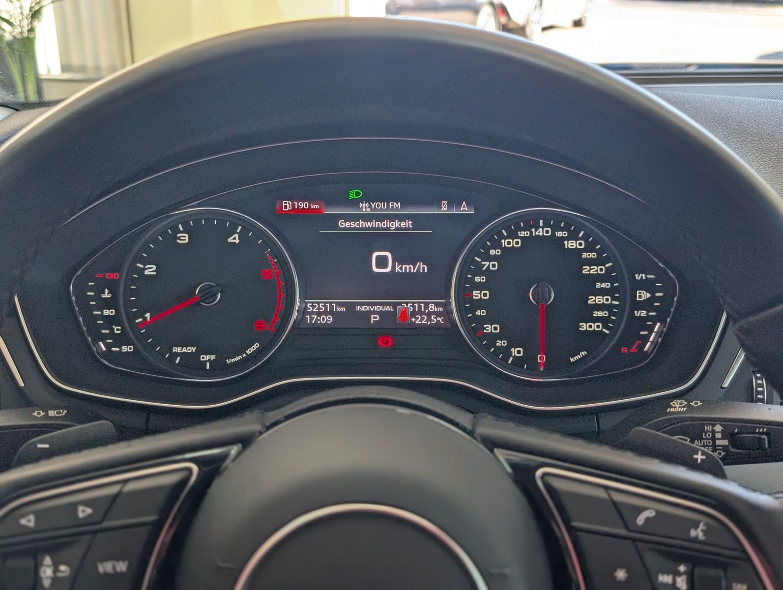 Fahrzeugabbildung Audi A5 50 TDI quattro S-Line LED TEMP QUANTUM-GRAU