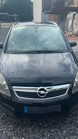 Opel Zafira 1.9 CDTI Cosmo 88kW Cosmo - Opel Zafira aus 2007 mit Diesel-Antrieb