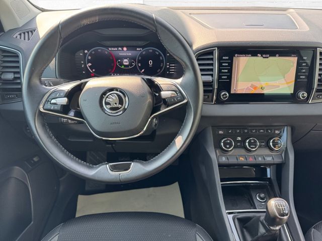 Fahrzeugabbildung SKODA Karoq Ambition 2.0 TDI KLIMA LED ALU