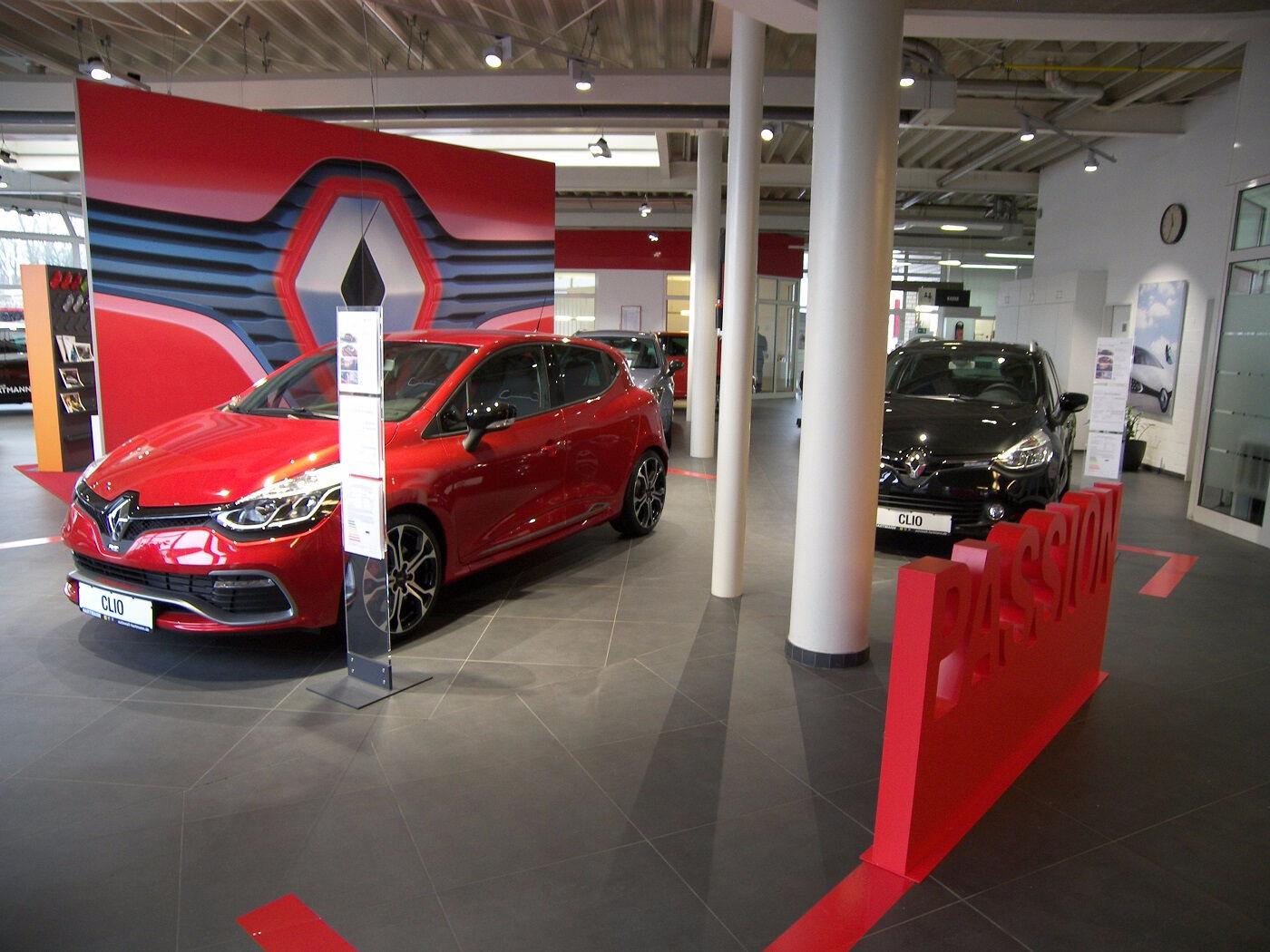 showroom-image-main