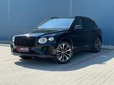 Bentley Bentayga 4.0 V8 4WD VOLLAUSSTATTUNG - Bentley Bentayga aus 2020