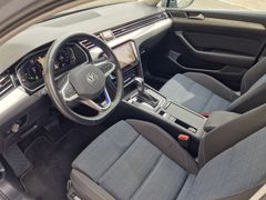 Fahrzeugabbildung Volkswagen Passat Variant GTE Navi Matrix Virtual Pano AHK