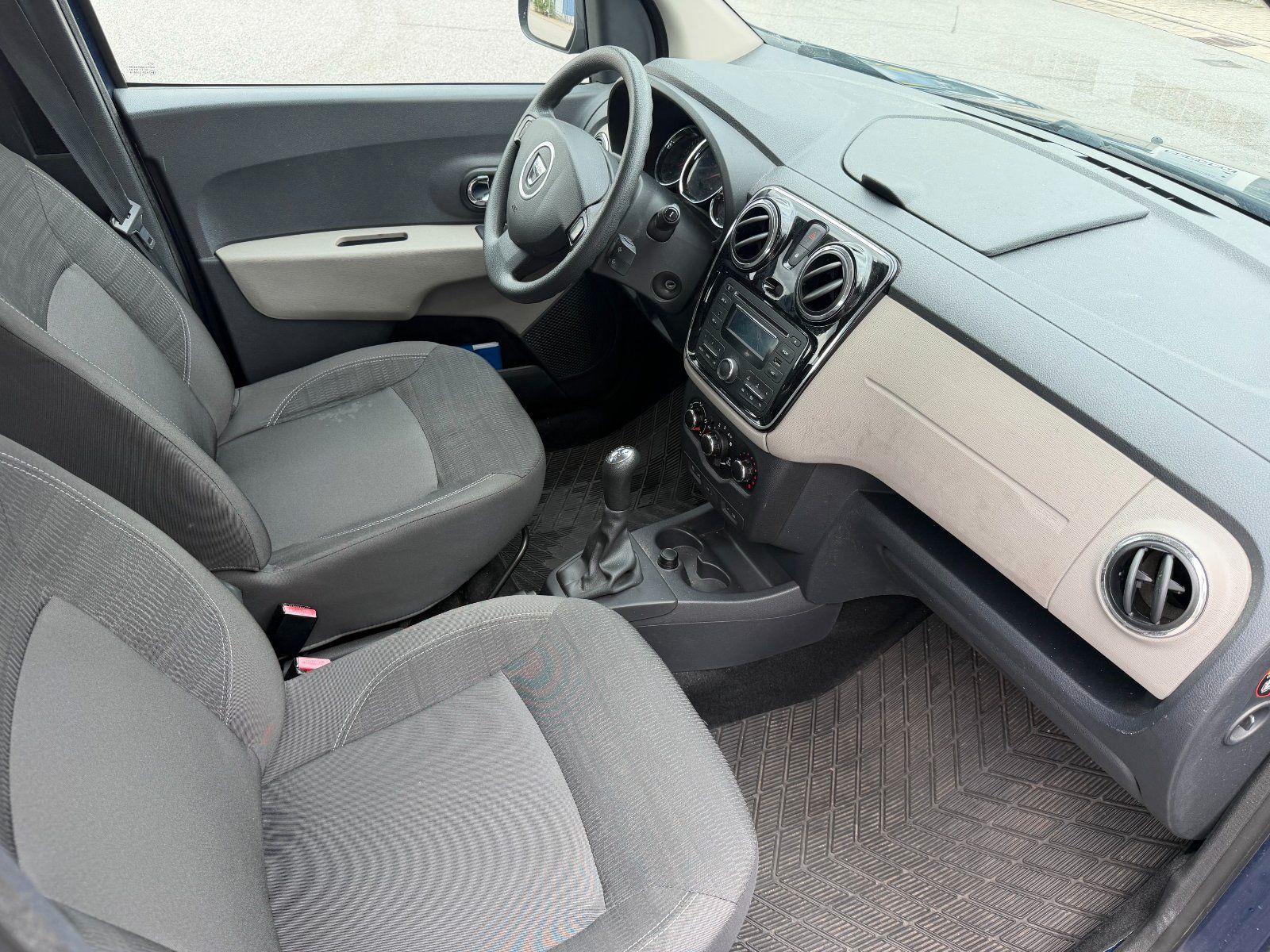 Dacia Lodgy 2014 — photo 10
