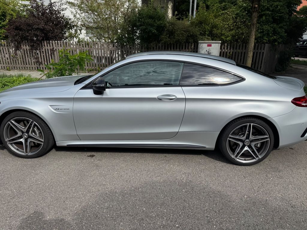 Image of Mercedes-Benz C 63 AMG