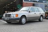 Mercedes-Benz 300 TD S124 *7-SITZE*KLIMA*TEMPOMAT*AHK*GARANTIE - Mercedes-Benz 300: Kombi, 300td