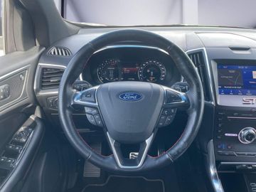 Ford Edge - 11