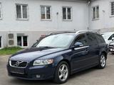 Volvo V50 Kombi 1.6 D Business Pro Edition*TEMPOM*NAVI - Volvo V50 1.6d
