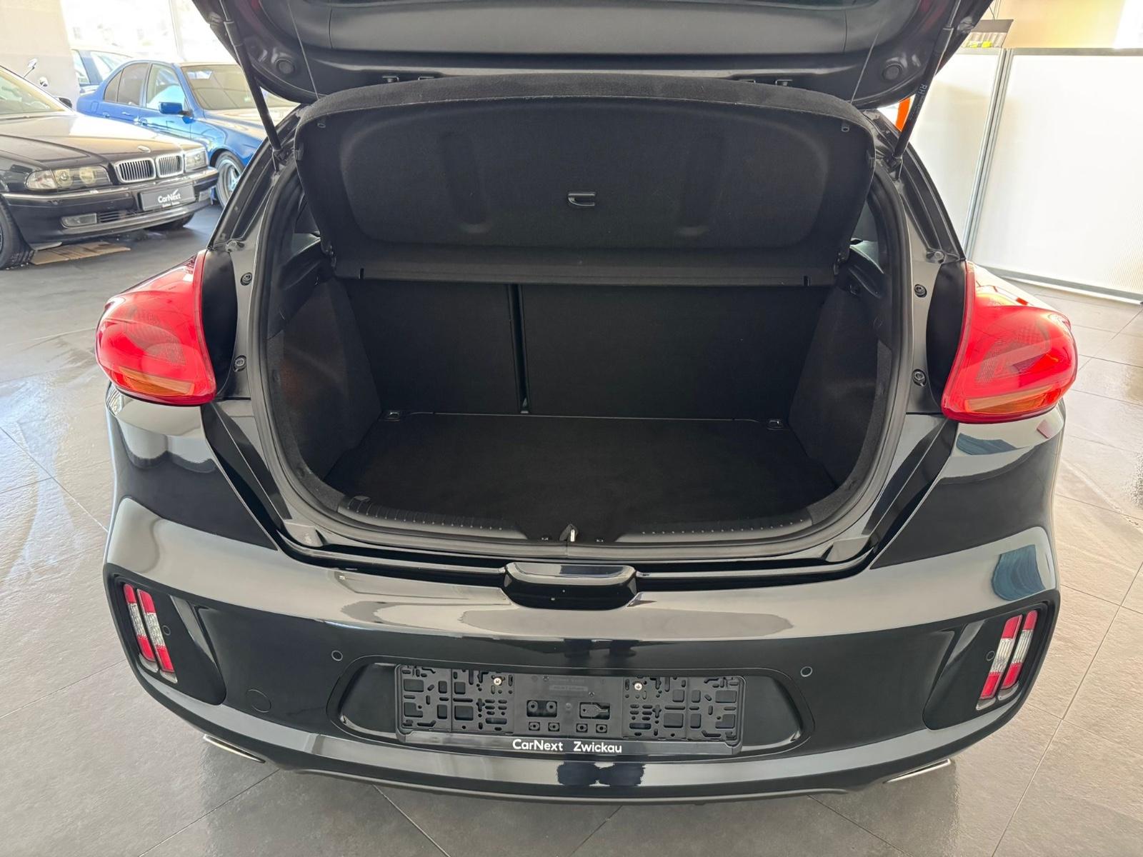 Kia ProCeed GT-Track 1.6 TGDI Voll Pano Navi TÜV NEU