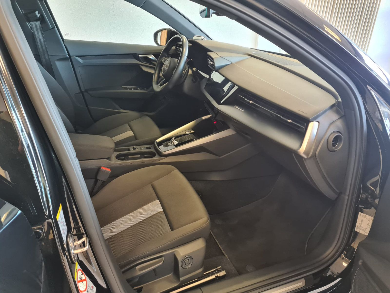 Fahrzeugabbildung Audi A3 Limousine 35 TDI advanced /AHK/NAVI/KLIMA