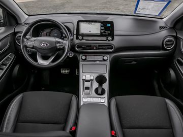 Hyundai Kona Basis Elektro 2WD Kamera Navi LED