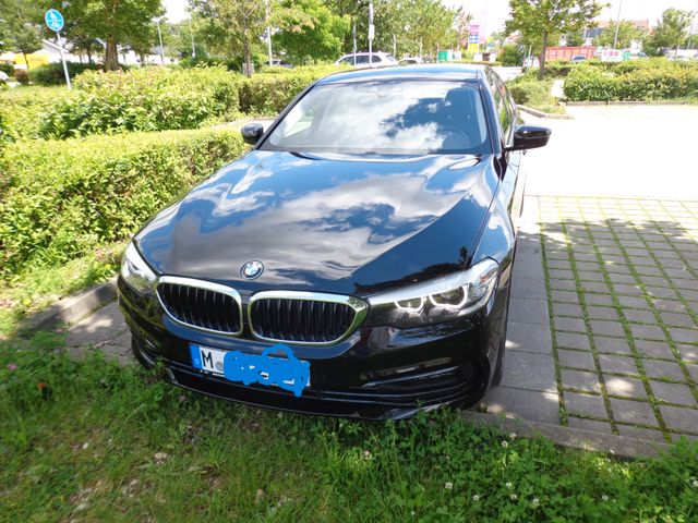 BMW 530i A -