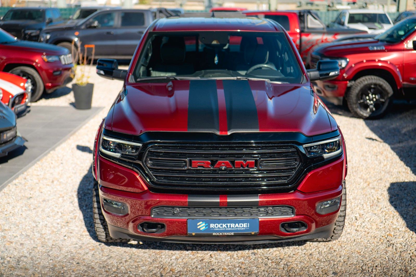 Fahrzeugabbildung Dodge RAM 5.7 V8 HEMI LIMITED Offroad FULL Options ACC