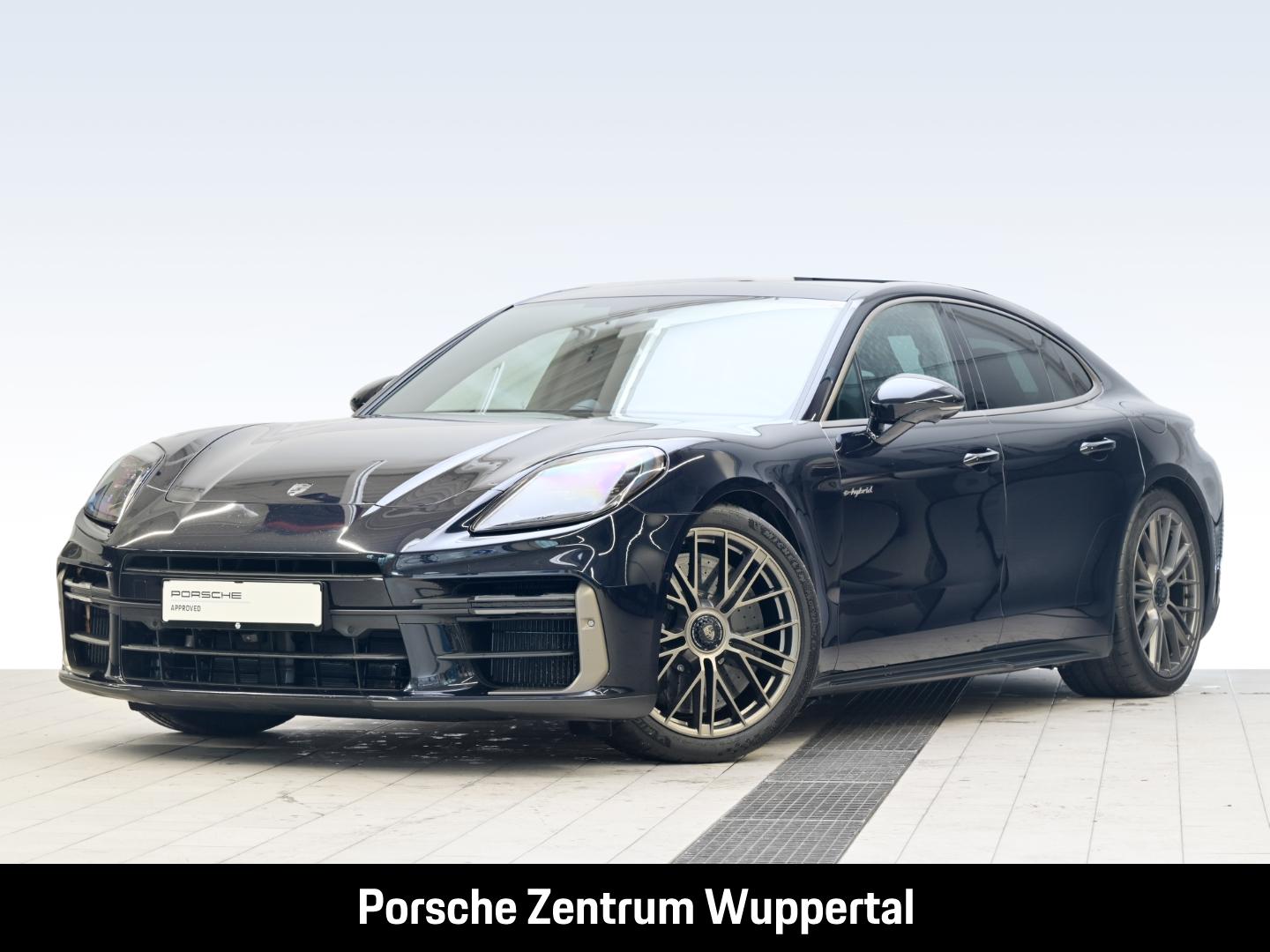 Porsche Panamera Turbo E-Hybrid HA-Lenkung Sportabgas