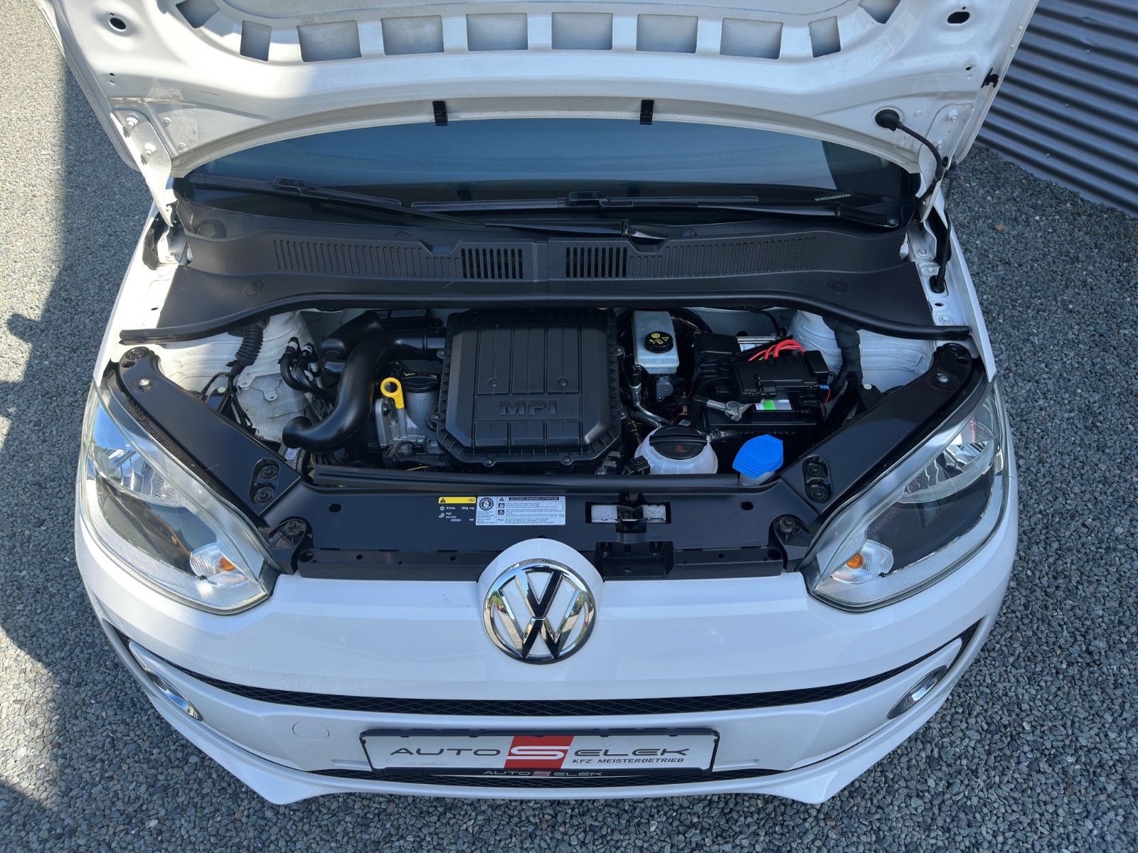 Fahrzeugabbildung Volkswagen up! cheer up! KLIMA 4-TÜRIG AUS 1.HAND