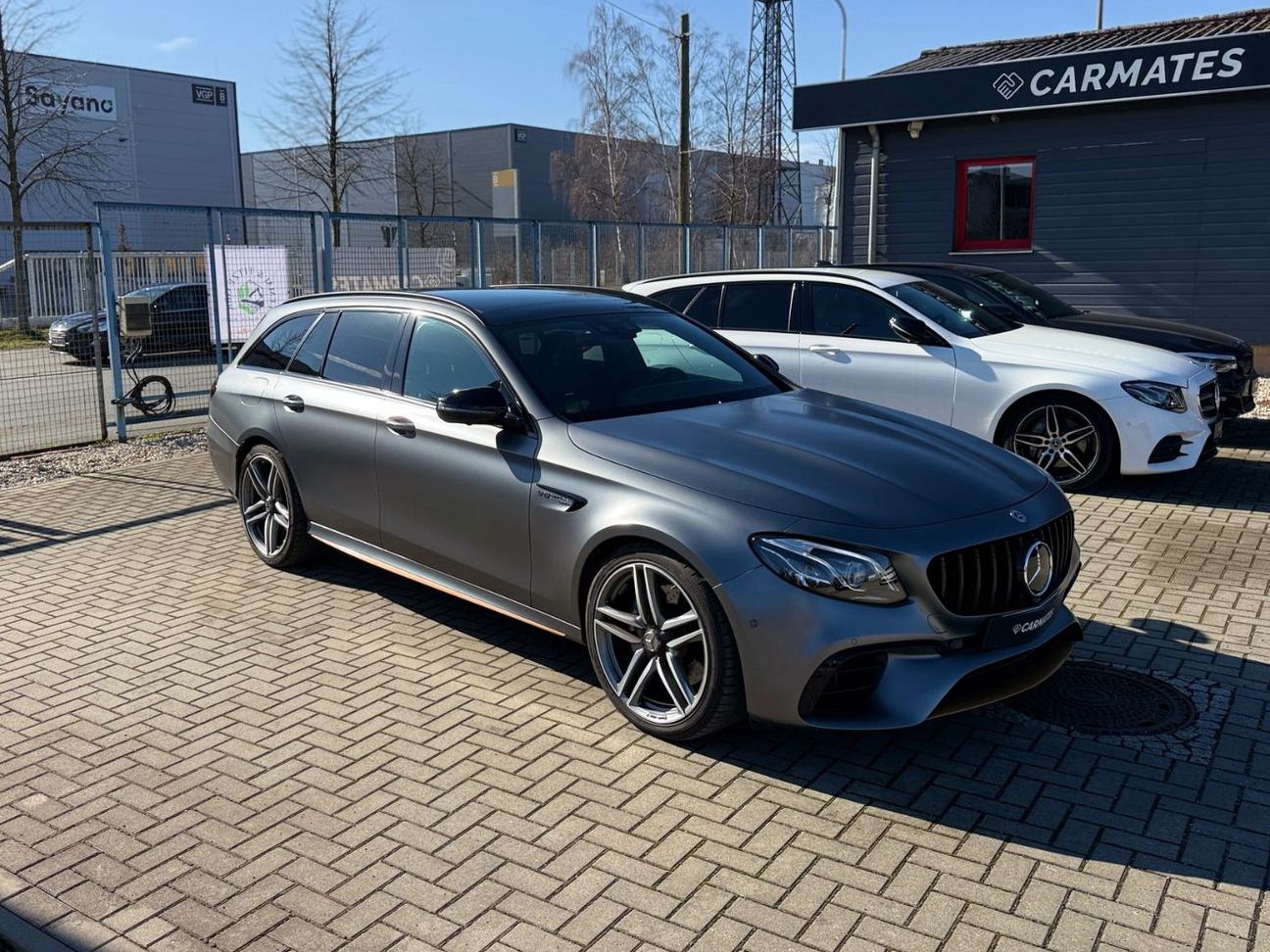 MERCEDES-BENZ E 63 AMG T-Modell 4Matic Pano Wide Airmatic 360°