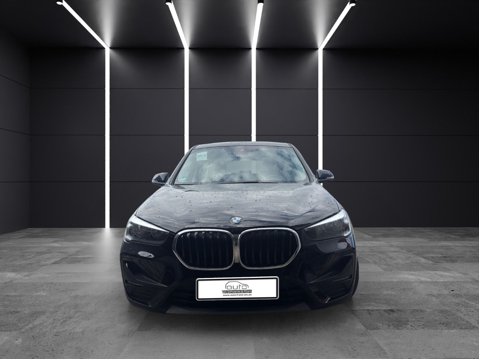 Fahrzeugabbildung BMW X1 sDrive 18 i Advantage PDC*Shzg*2-Zo.Klima*