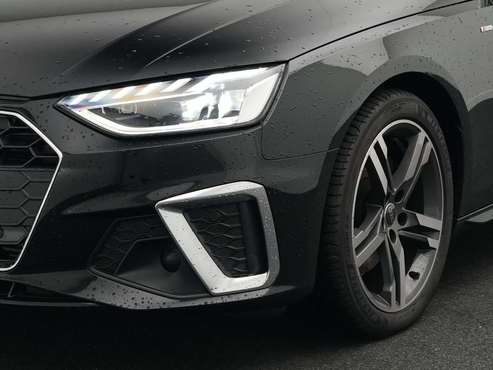 Audi A4 - Bild 22