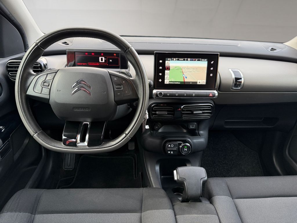 Fahrzeugabbildung Citroën C4 Cactus Selection PureTech 82 ETG