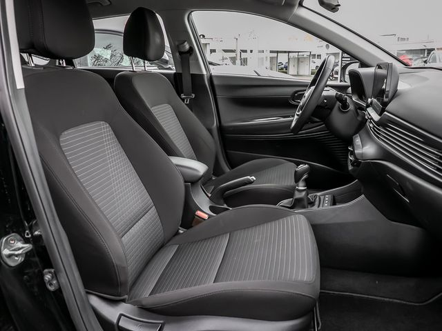 Hyundai i20 1.0 Trend Mild-Hybrid Fernlicht-Assistent