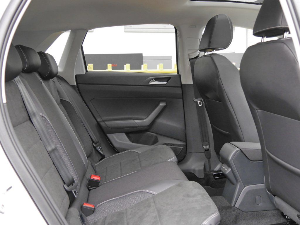 Fahrzeugabbildung Volkswagen Polo Style 1.0 TSI DSG Navi RFK