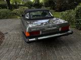 Mercedes-Benz SL 560 - graue Mercedes-Benz SL 560