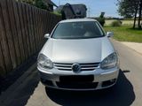 Volkswagen GOLF 5 1,4L 80PS *Tüv bis 05/27* - Volkswagen Golf mit Benzin-Antrieb: Kleinwagen, 1.8