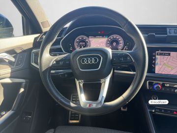 Audi Q3 - 8