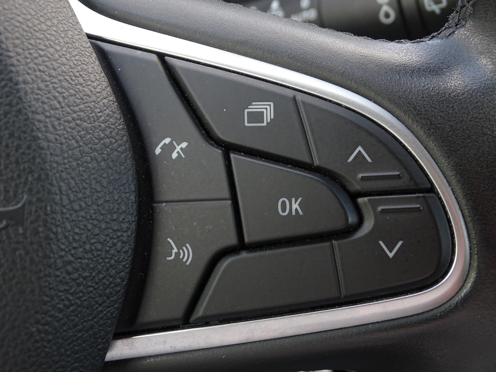Renault Megane IV 1.3 TCe 115 Zen LED Navi Android Apple, миниатюра 17