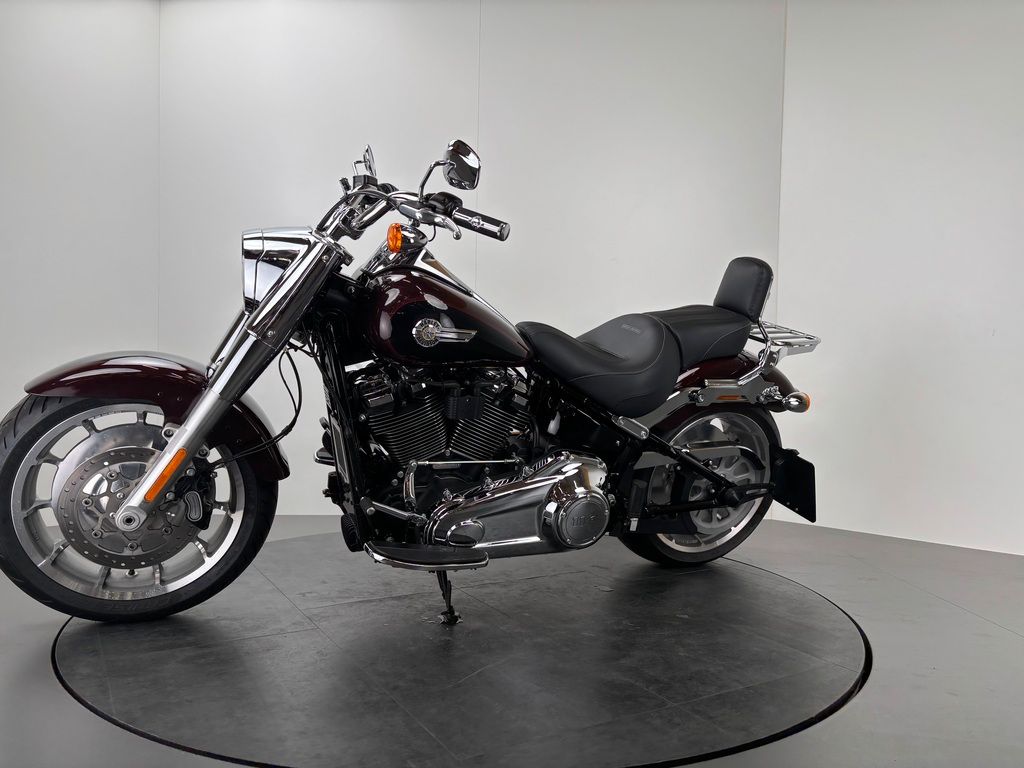 Fahrzeugabbildung Harley-Davidson FAT BOY 114 *SEITL. KENNZEICHEN *1. HAND!