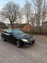 Mercedes-Benz E 350 BlueTEC 4MATIC T -
