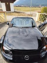 Mazda MX-5 Black and White Expression 2.0 MZR Expr... - gebrauchte Mazda MX-5 aus dem Jahr 2006