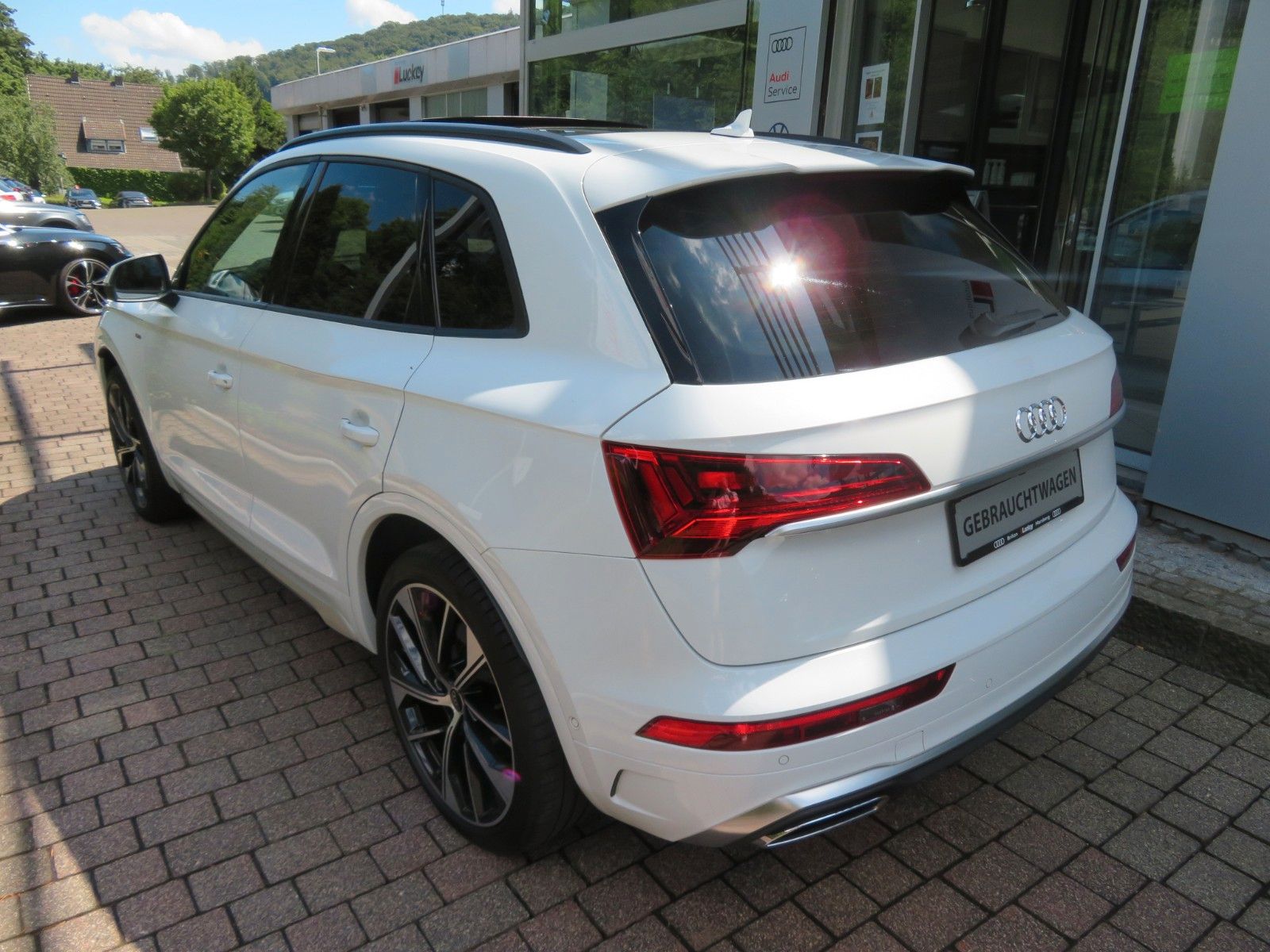 Audi Q5 SUV S line 3.0 TDI Adaptive AIR Pano AHK MATR foto 4