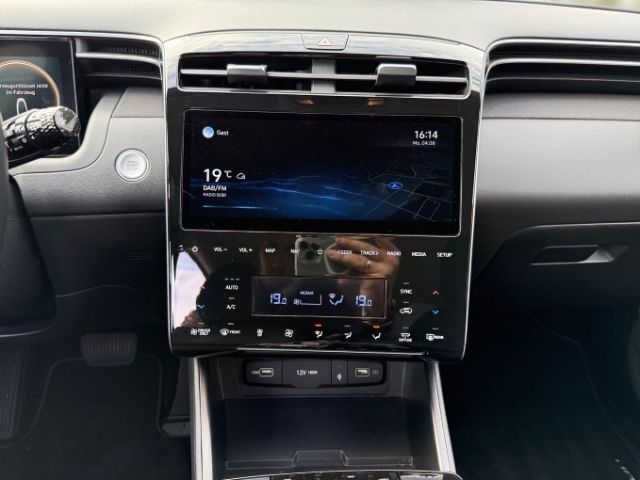 Fahrzeugabbildung Hyundai Tucson Trend Plug-In Hybrid 4WD 1.6 T-GDI +NAVI+