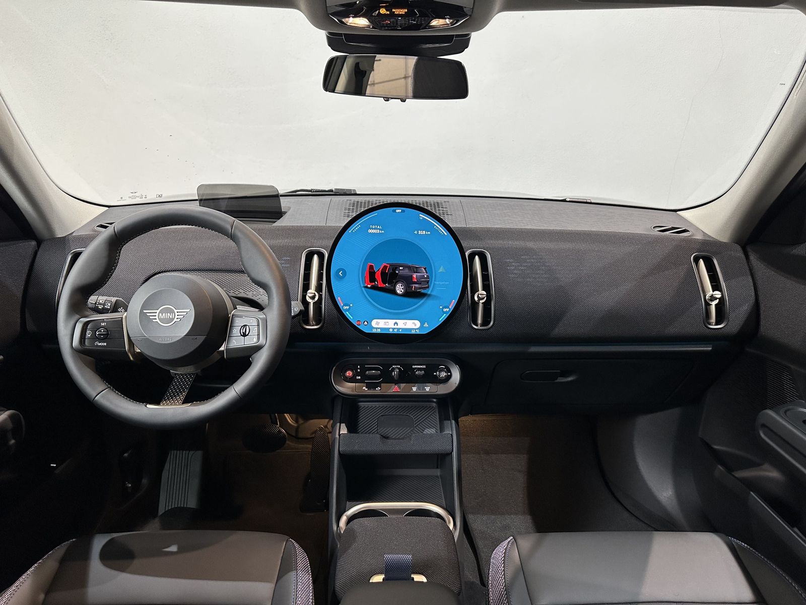 Fahrzeugabbildung MINI Countryman E Panorama Glasdach, Head-Up Display