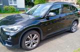 BMW X1  18D Automatik  ( wie neu ) - BMW 1er Reihe SUV