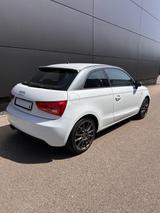 Audi A1 2.0 TDI S line/Xenon/Tempomat/Kupplung neu - Audi A1 mit Diesel-Antrieb: Kleinwagen, 2.0